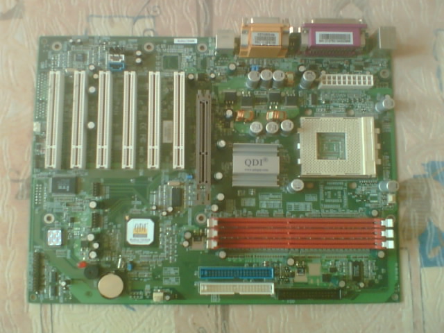 QDI KuDoz 7X/600-6A - motherboard - ATX - KT600